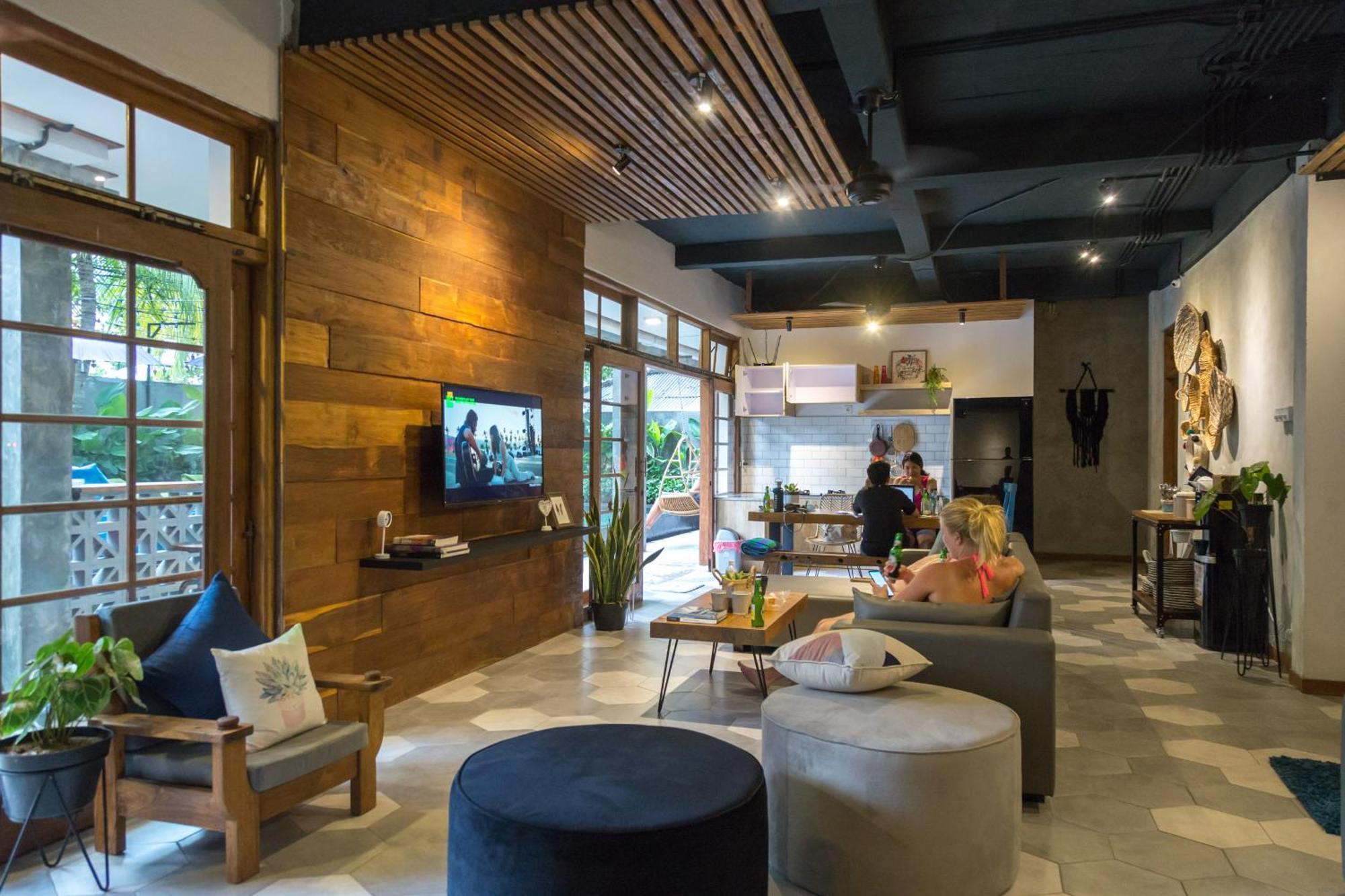 Interconnection Hostel Kuta  Exterior photo